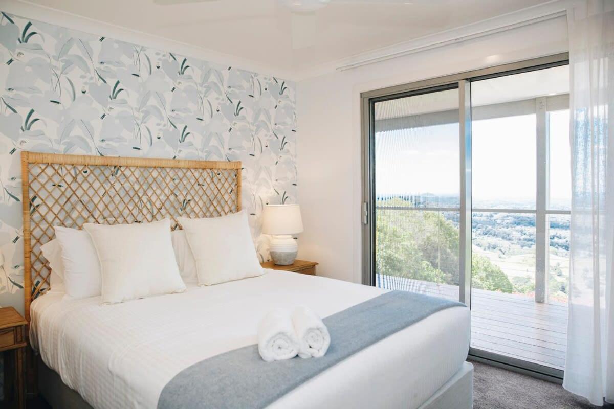 Flaxton Garden Home With Spectacular Coastal Views 몬트빌 외부 사진