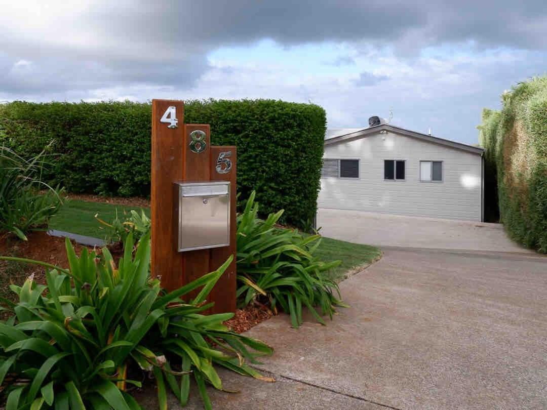 Flaxton Garden Home With Spectacular Coastal Views 몬트빌 외부 사진