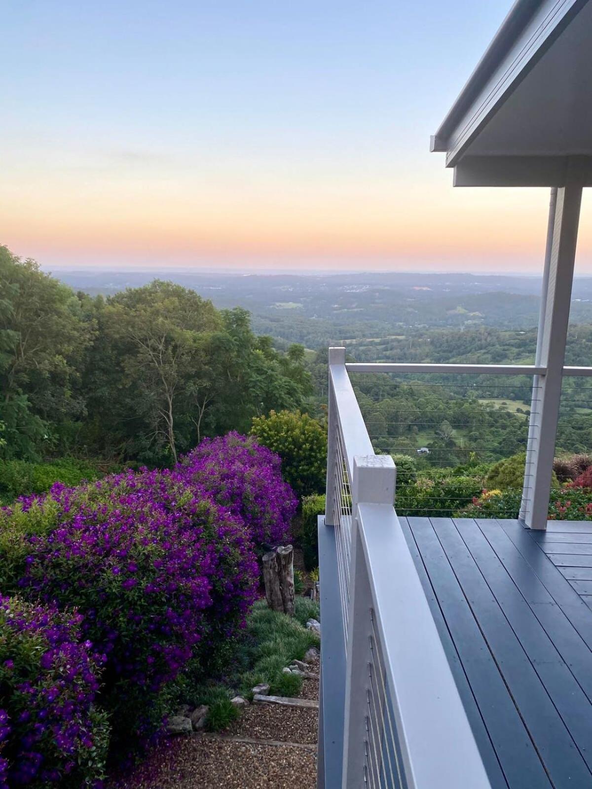 Flaxton Garden Home With Spectacular Coastal Views 몬트빌 외부 사진
