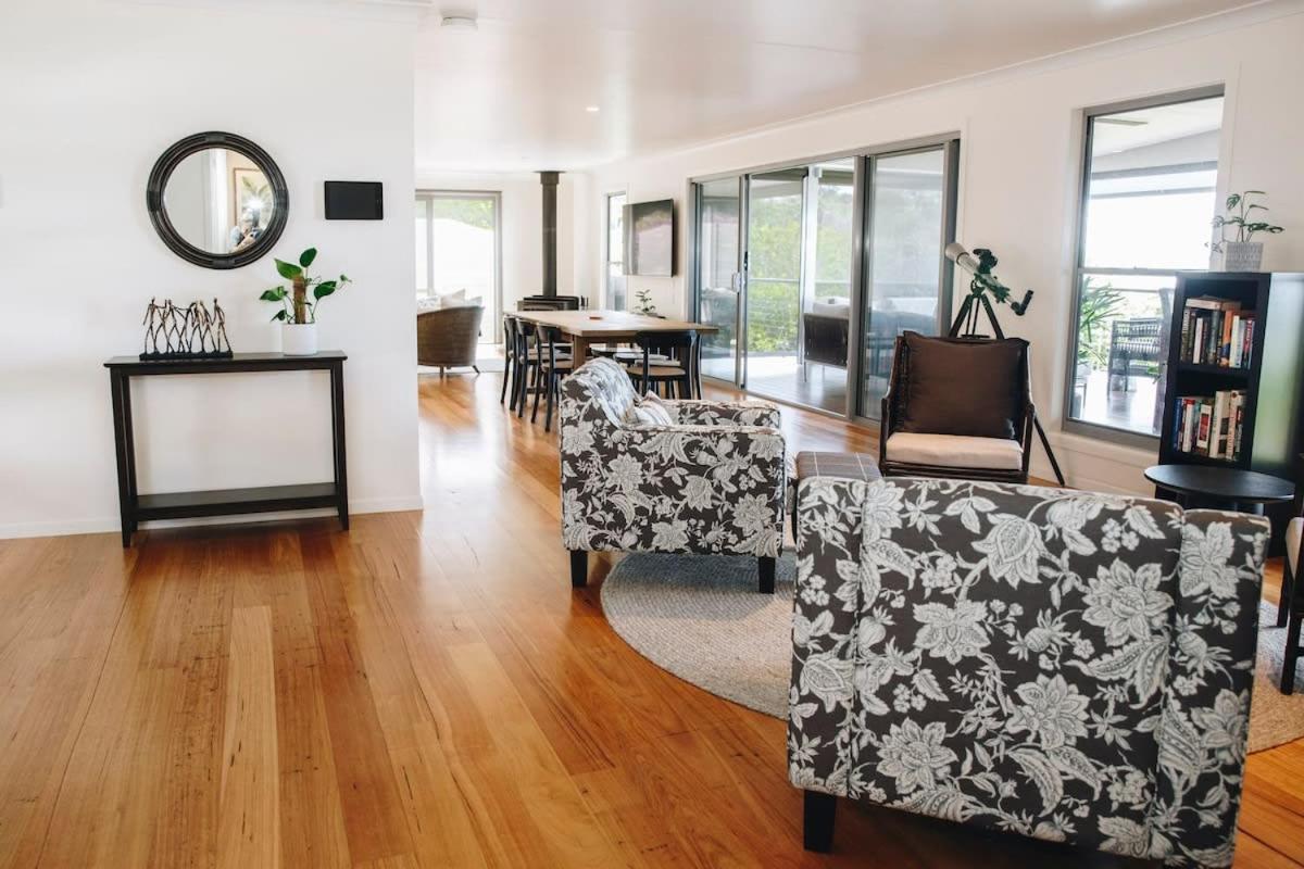 Flaxton Garden Home With Spectacular Coastal Views 몬트빌 외부 사진